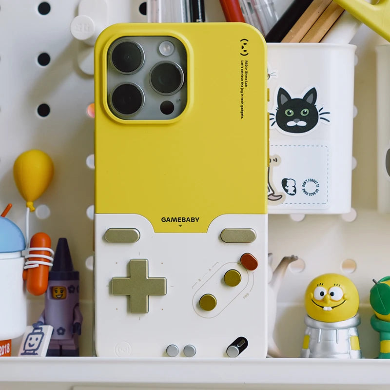 Retro Game Phone Case – Shockproof, Playable Mini Console, iPhone 16–17
