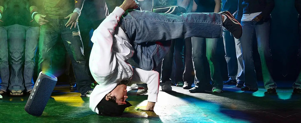 Portable Bluetooth Speaker – Waterproof, Deep Sound & Long Battery